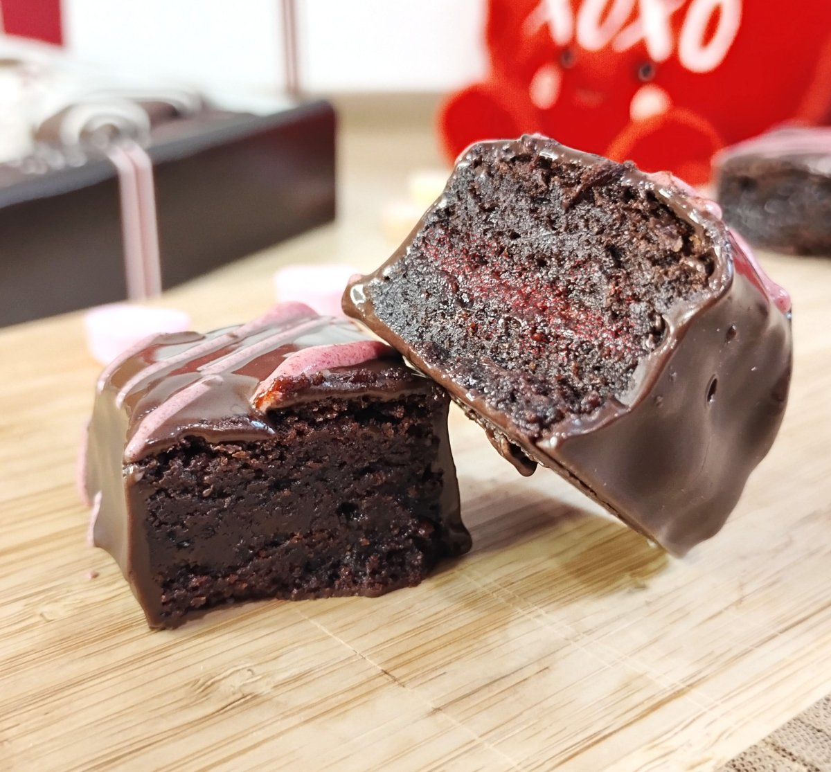Raspberry Brownie Bites - Nettie's Bakery