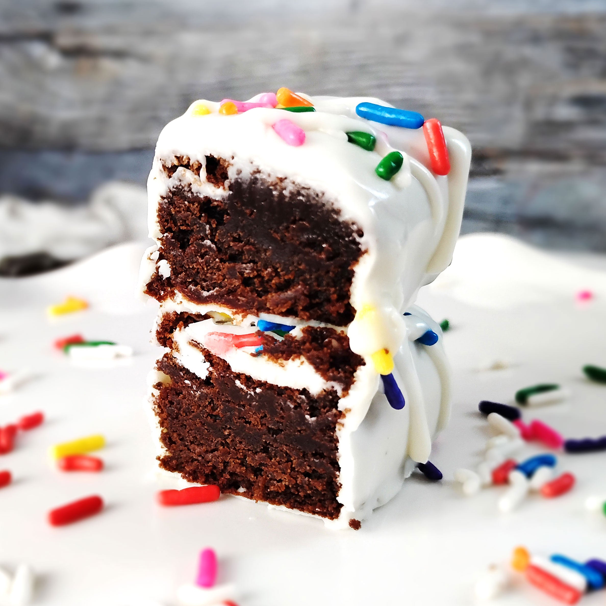 The White Chocolate Brownie Bites - Gift box shipped nationwide